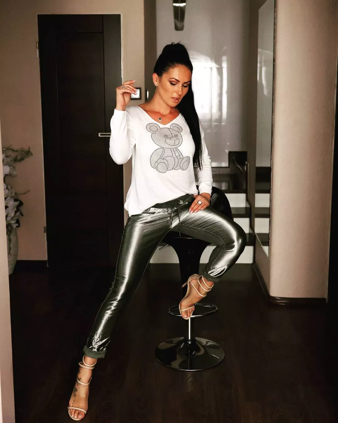 Zmysłowe nagranie obiegło sieć. Gwiazda disco polo kusi obłędnym ciałem w wyjątkowej scenerii